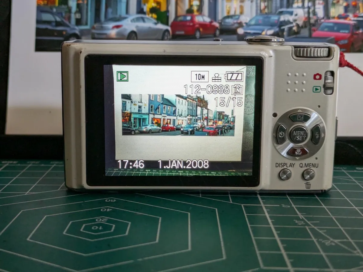 Panasonic Lumix FX37 10MP CCD🌈 Leica💥 lens - Image 4