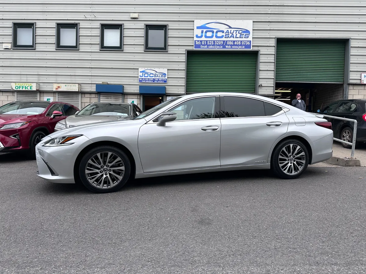 Lexus ES300H Dynamic, 2021 - Low Kms - Image 2