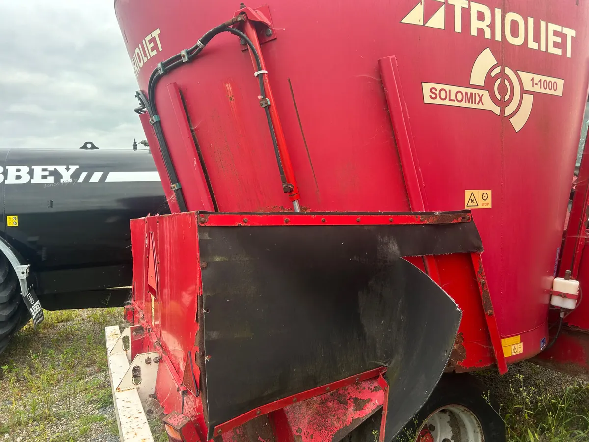 Triolet tub feeder - Image 2