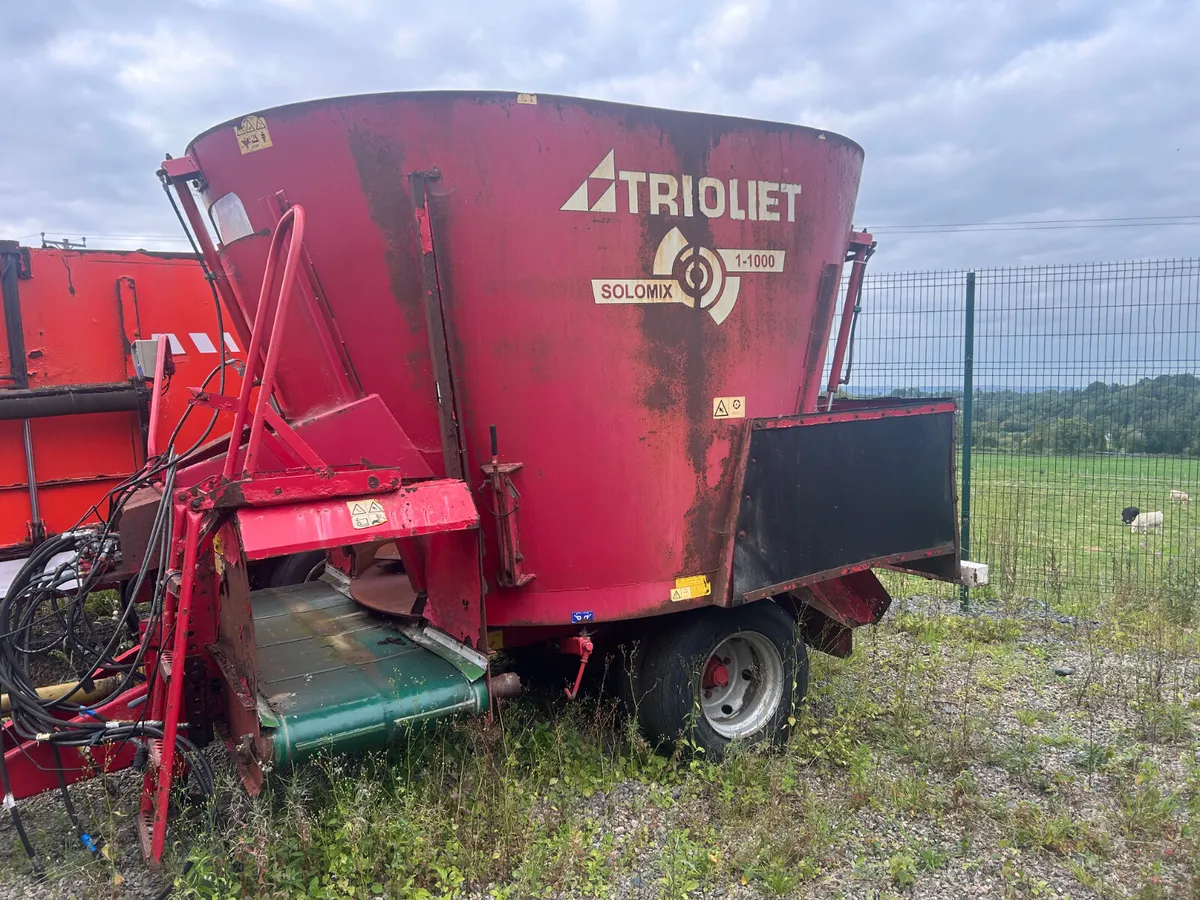 Triolet tub feeder - Image 4