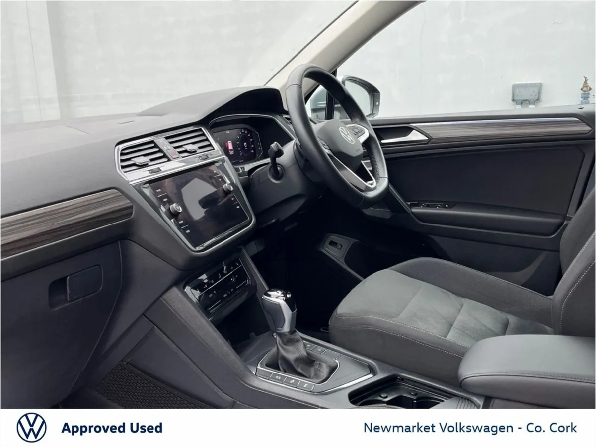 Volkswagen Tiguan Allspace Elegance 7 Seater 2.0t - Image 3