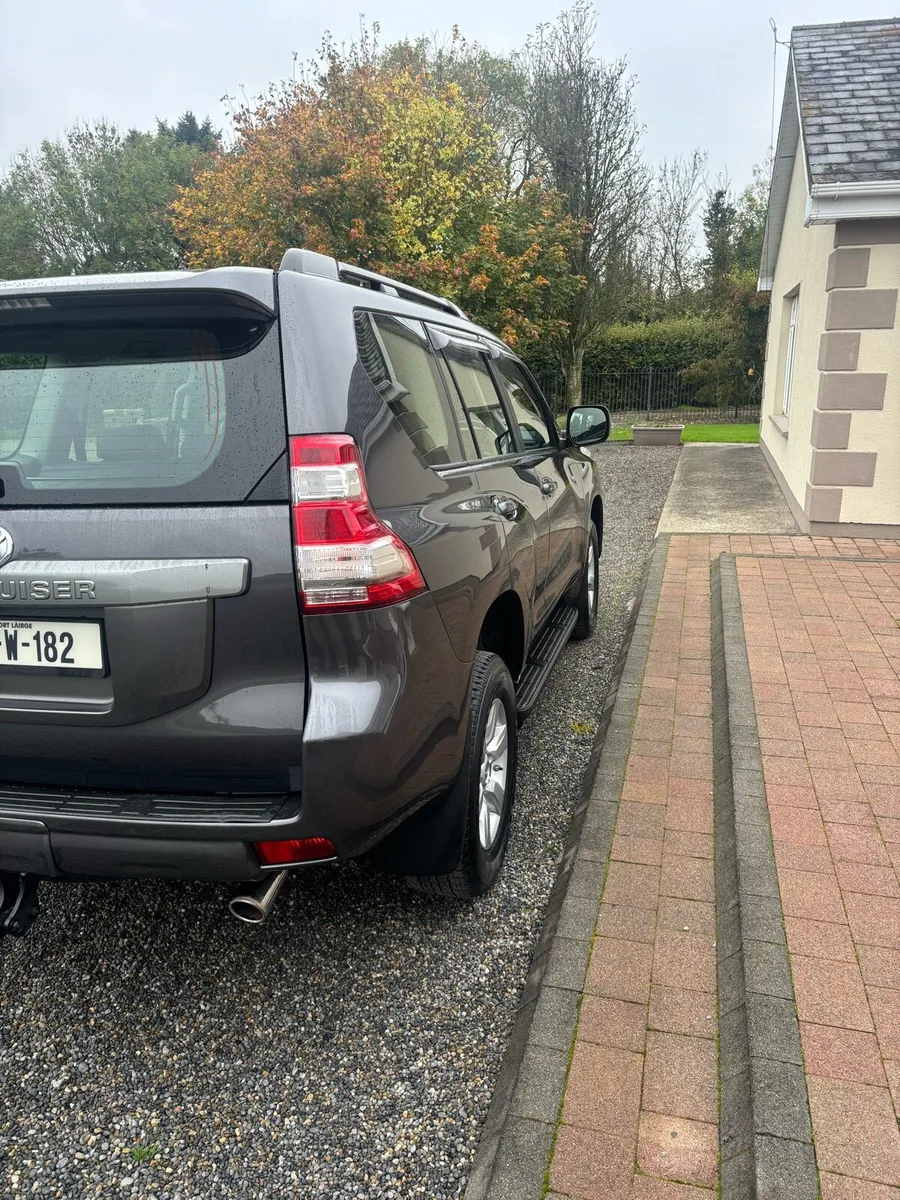 Land Cruiser business edition NO VAT - Image 3