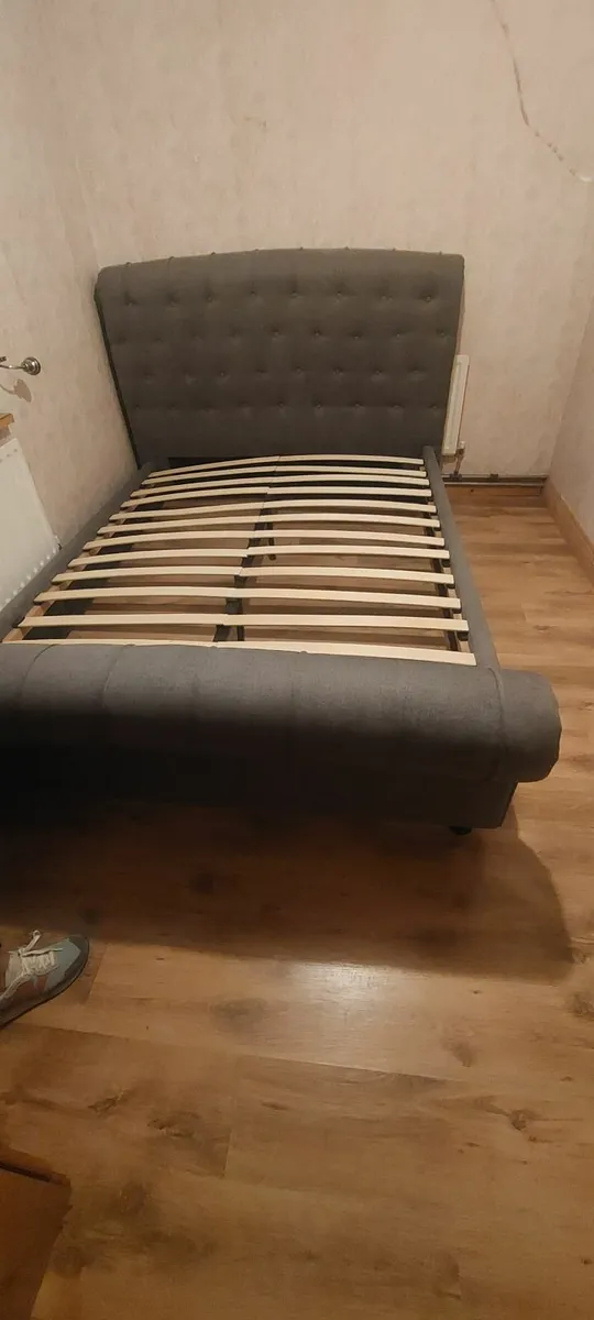 Bed - Image 2