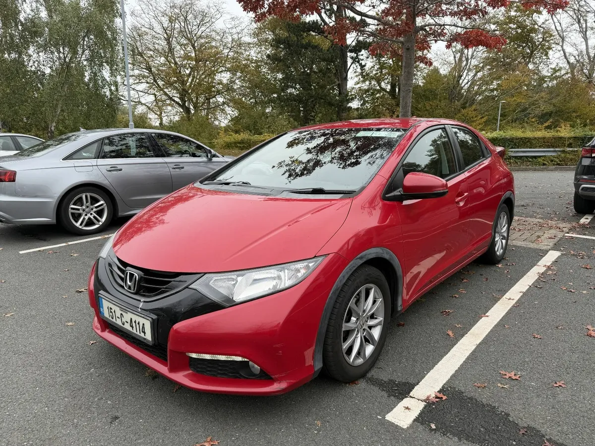 Honda Civic 2015 - Image 1