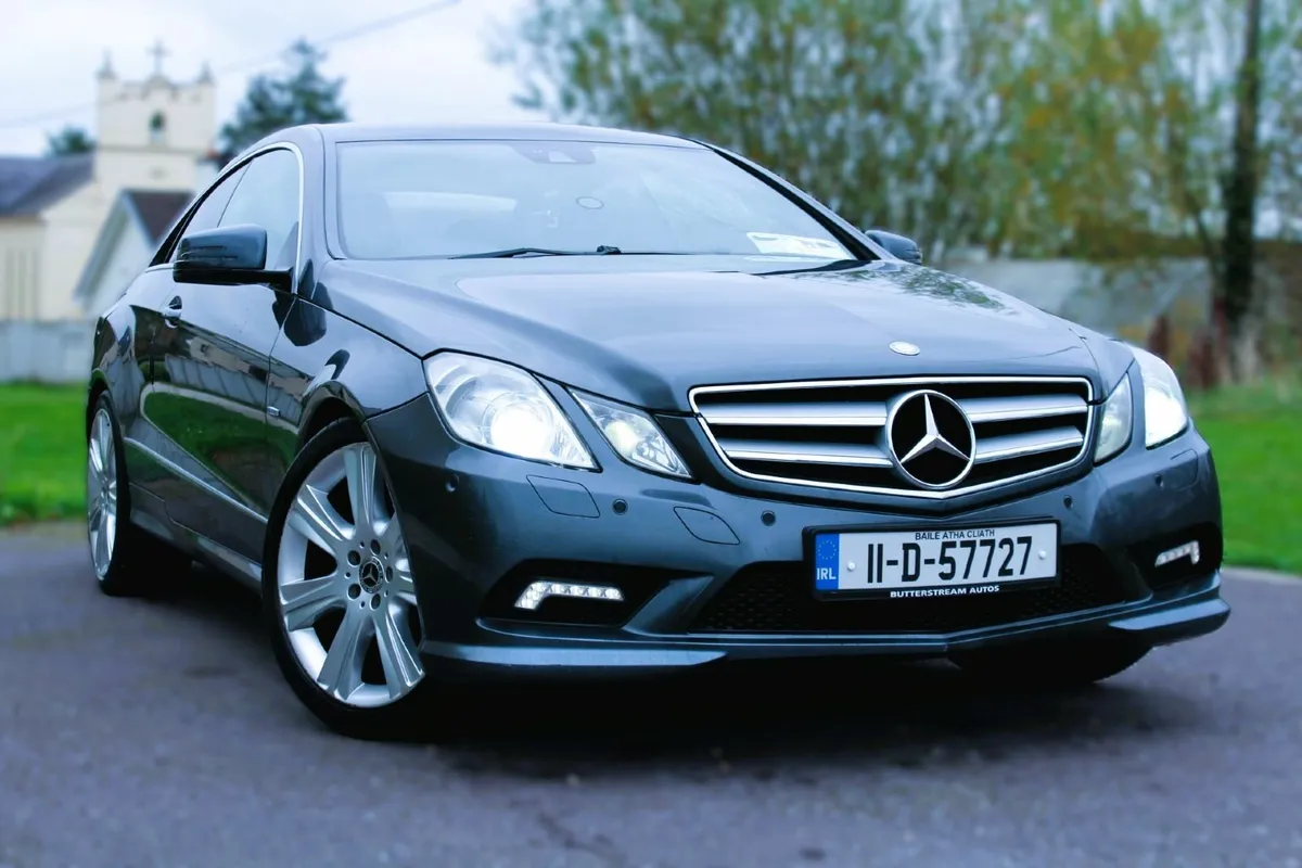 Mercedes E-Class 2011 E220 cdi AMG Sport AUTO - Image 1
