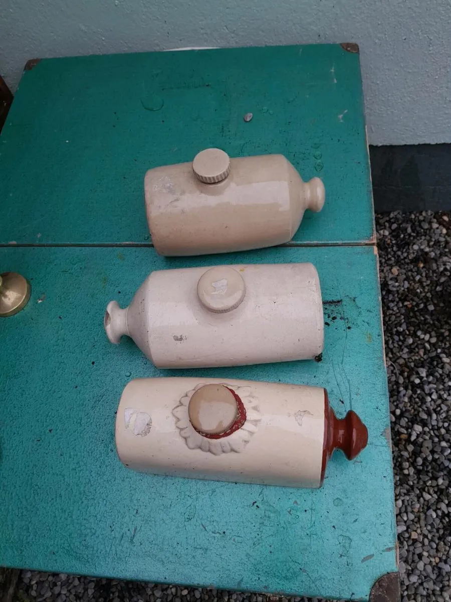 Vintage stone ware jars - Image 1