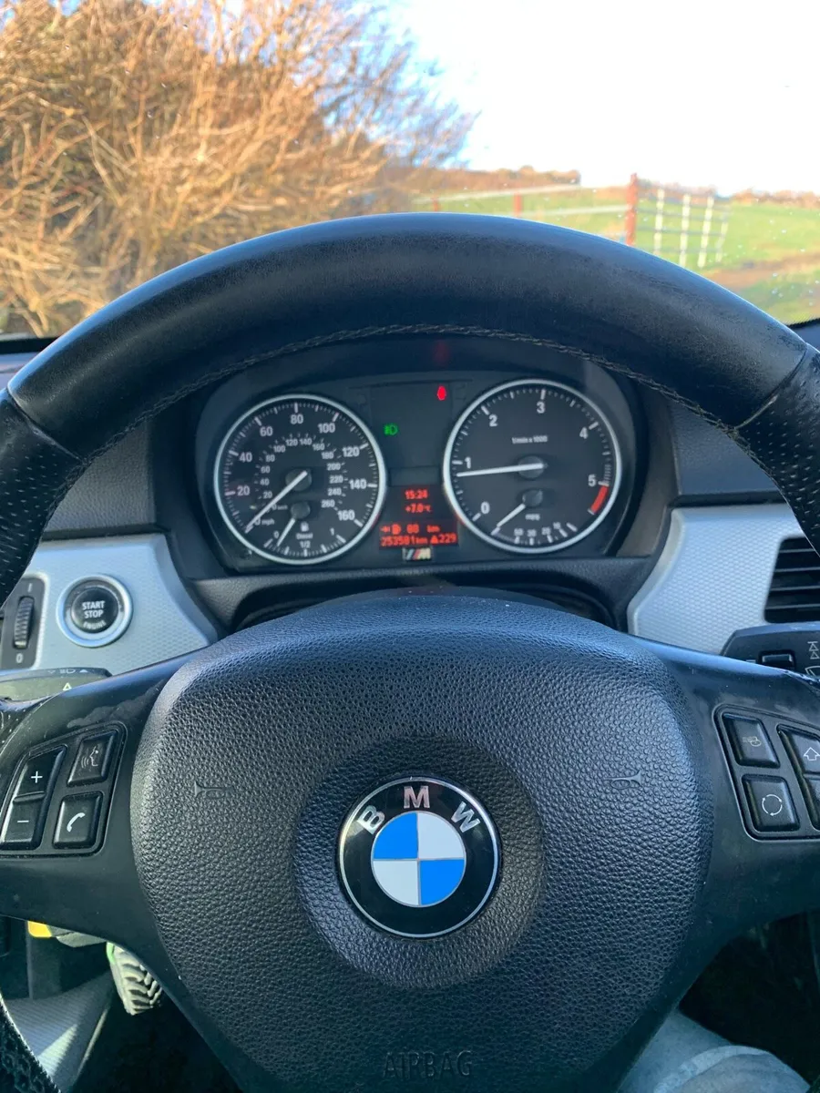 BMW e90 - Image 4