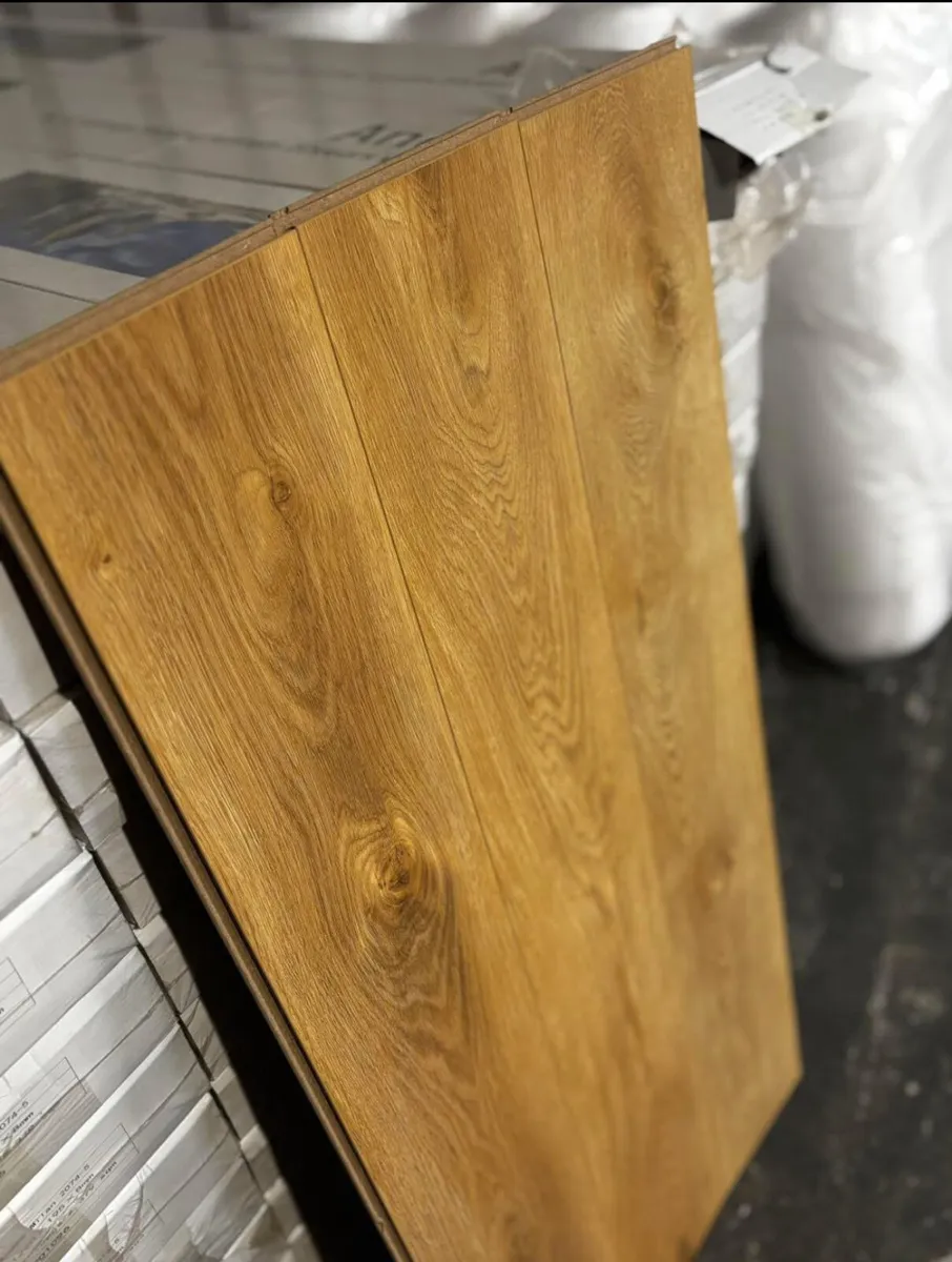 All new flooring now available for delivery - Image 1