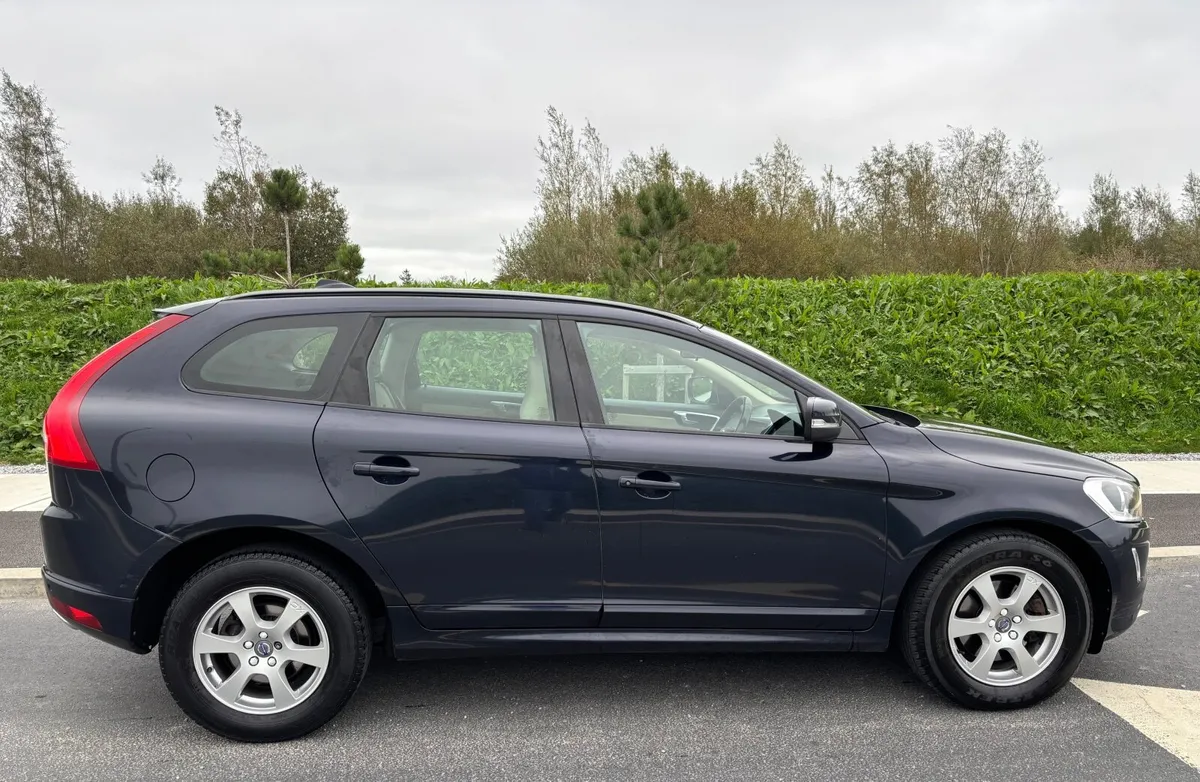Volvo XC60 D4 GT 2.0ltr Automatic 2015 Nct 10/27 - Image 4