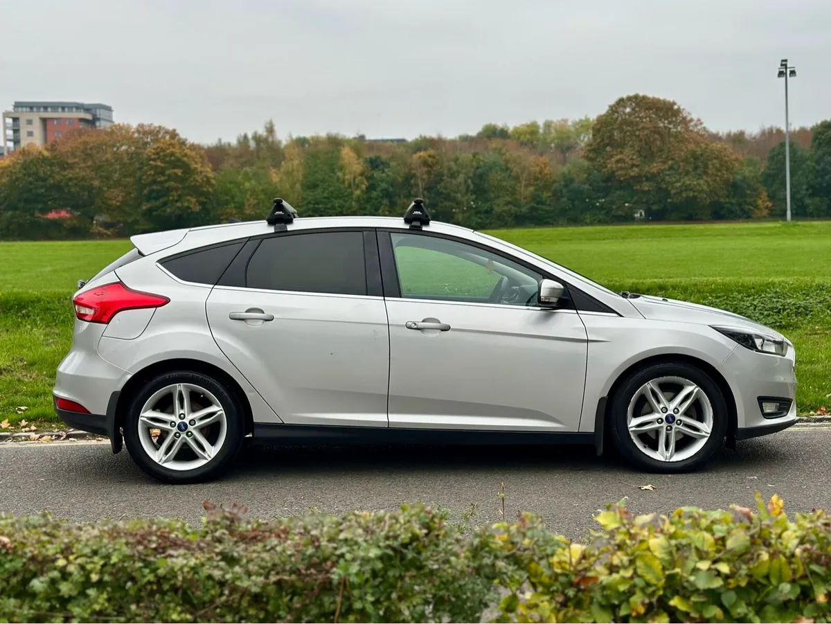 2016 Ford Focus 1.0 ECOBOOST ZETEC PET MANUAL - Image 3