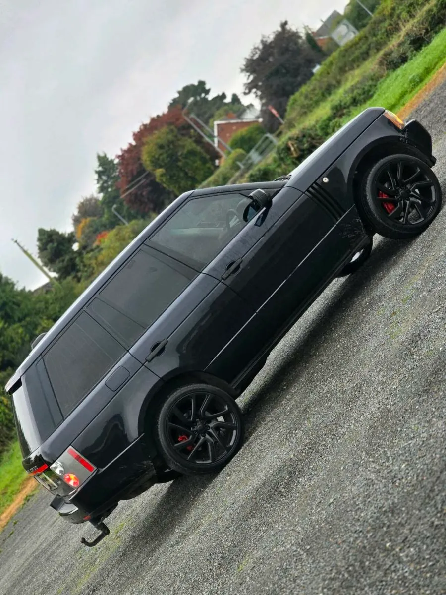 Range rover vogue V8 3.6 diesel cvrt and tax7950€ - Image 2
