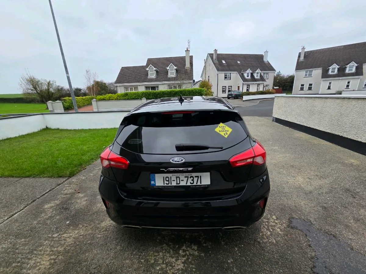 Ford Focus Vignale 2019 Immaculate condition - Image 3