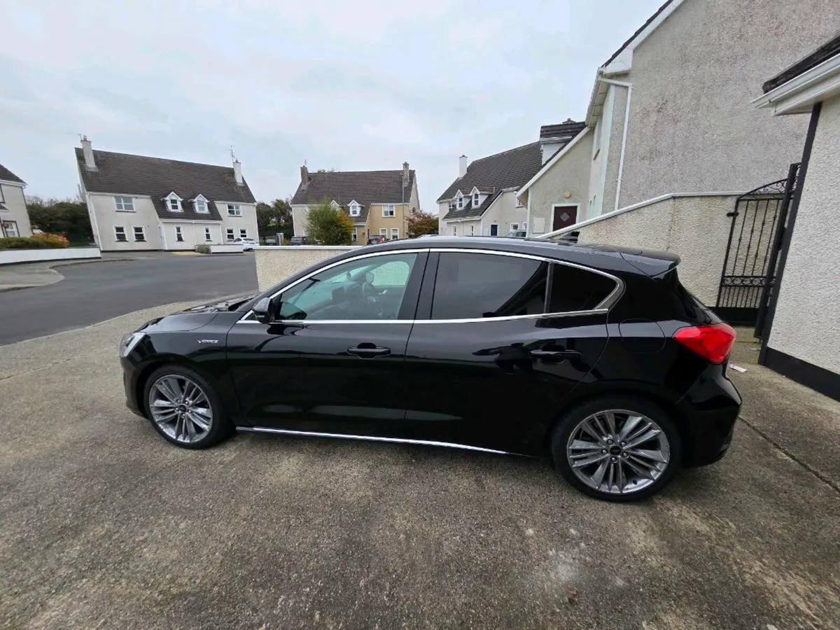 Ford Focus Vignale 2019 Immaculate condition - Image 4