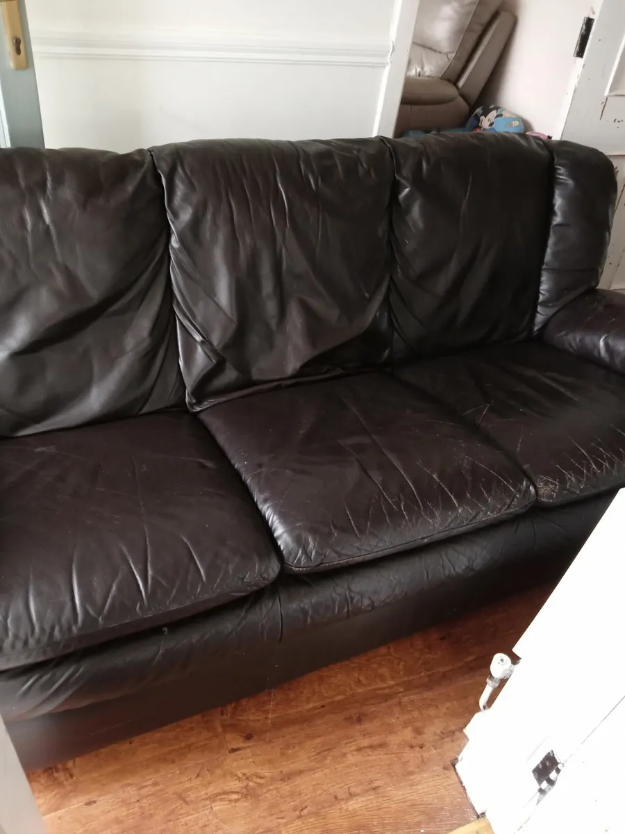Couch - Image 1