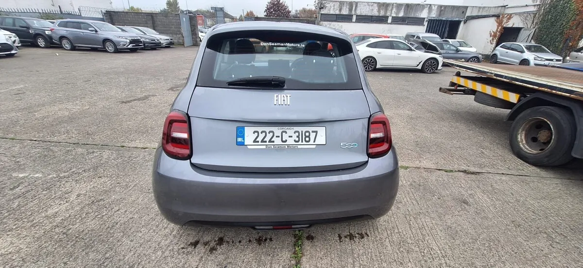 222 Fiat 500…Electric - Image 3