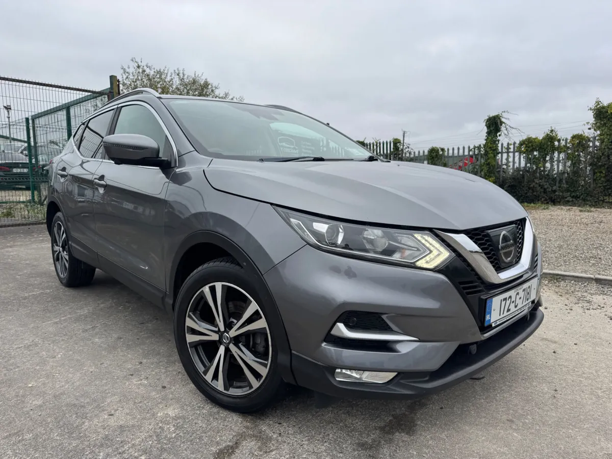 Nissan Qashqai 2017 top spec - Image 1