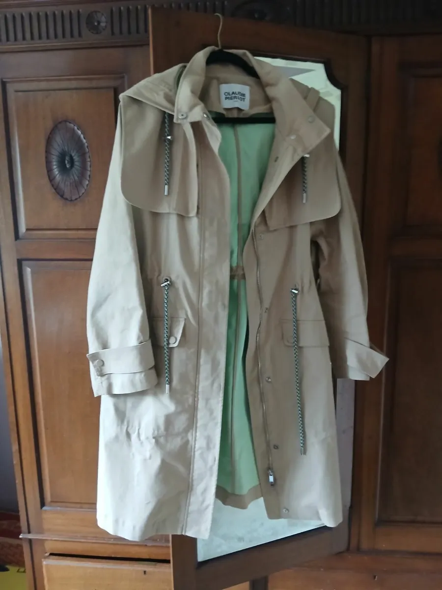 Womens clothes - Image 1