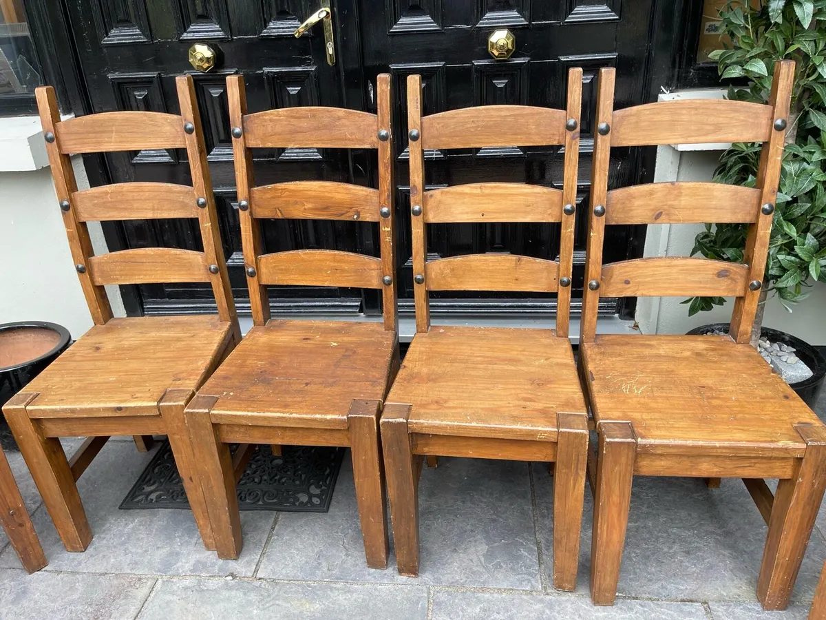 6 x Farmhouse Style Wooden Kitchen Dining Chairs - Image 1