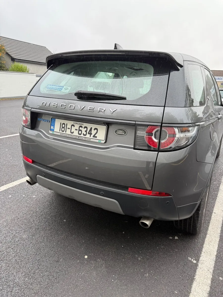 Discovery Sport - Image 2
