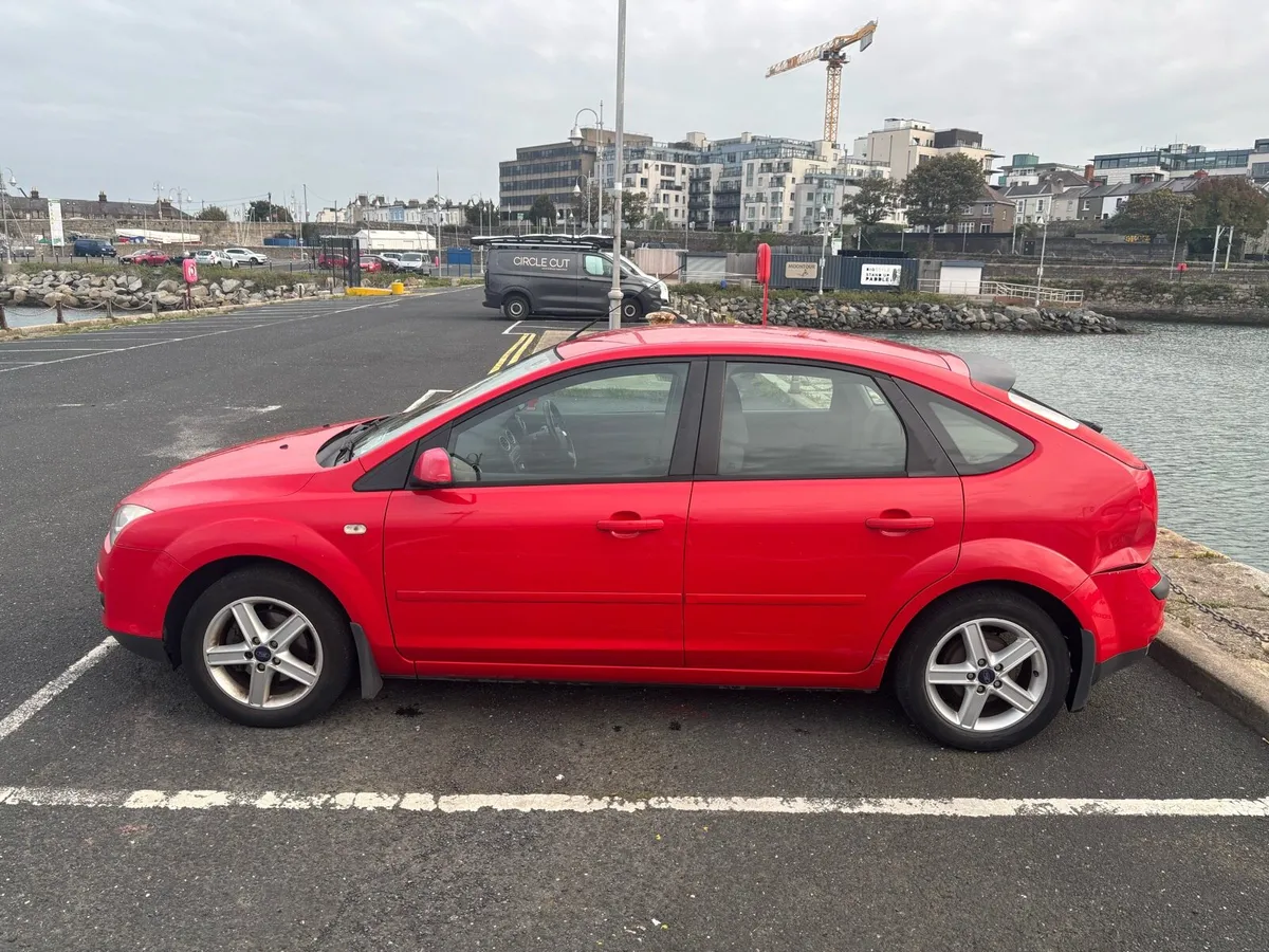 Ford Focus - Image 3