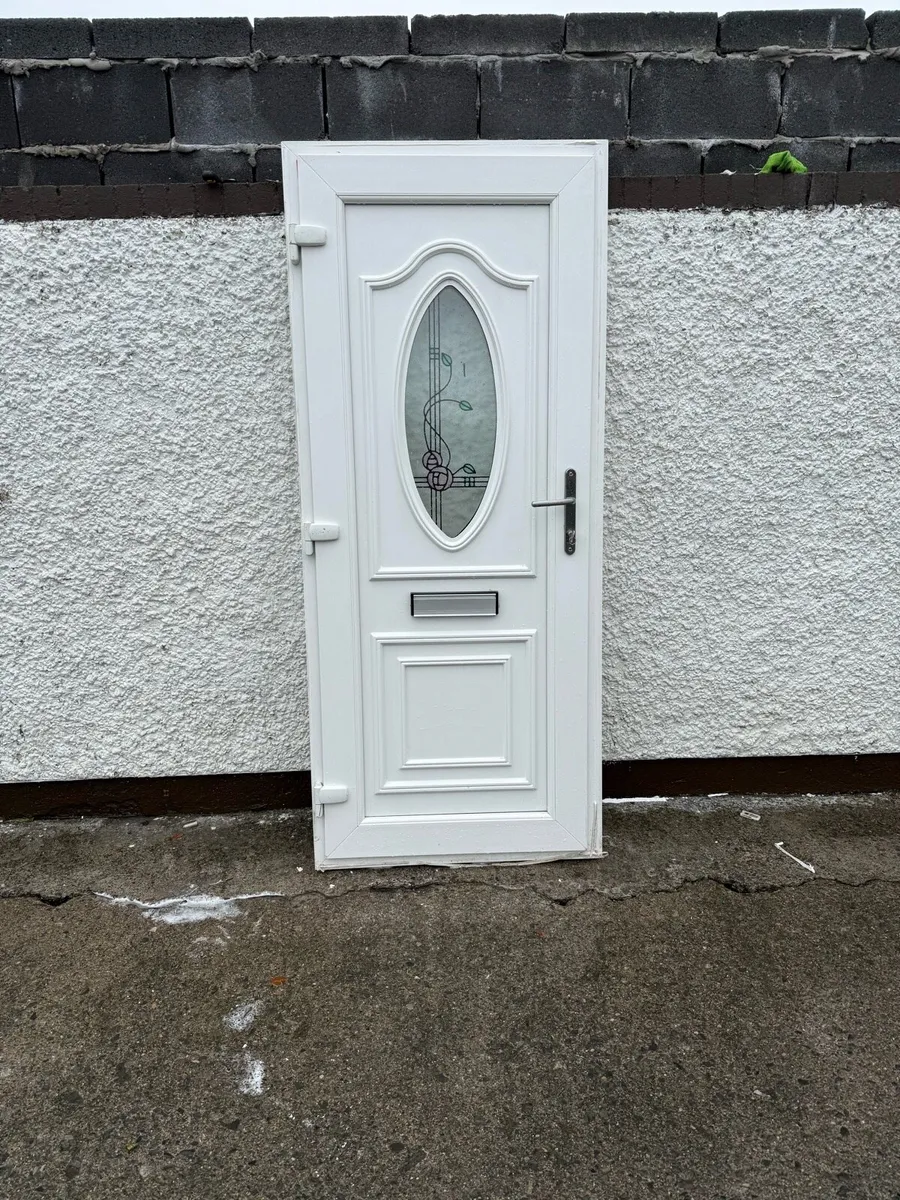 Pvc front door - Image 1