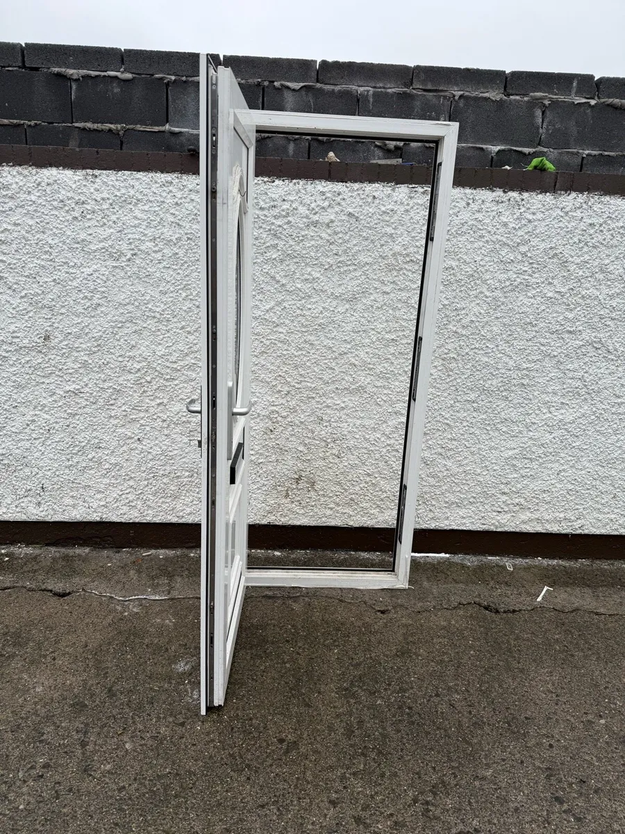 Pvc front door - Image 3
