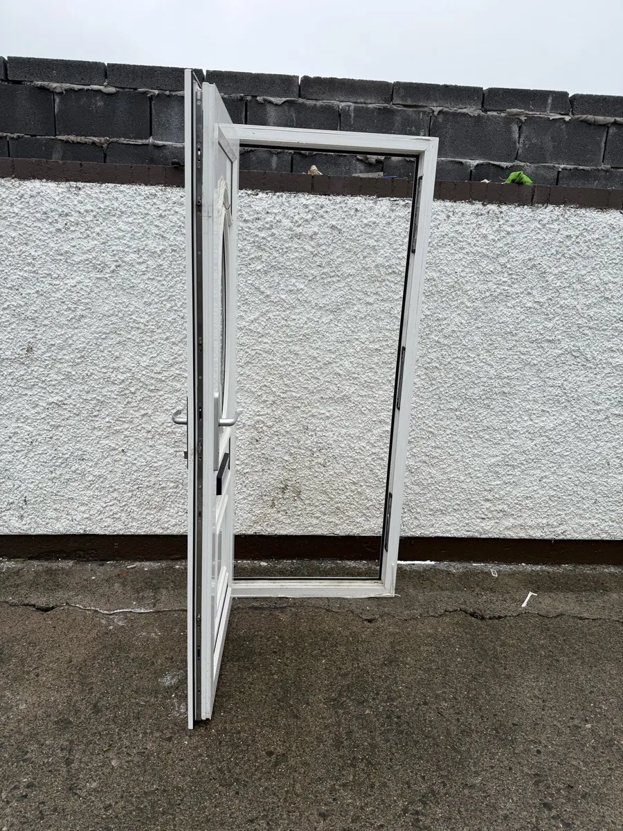 Pvc front door - Image 4