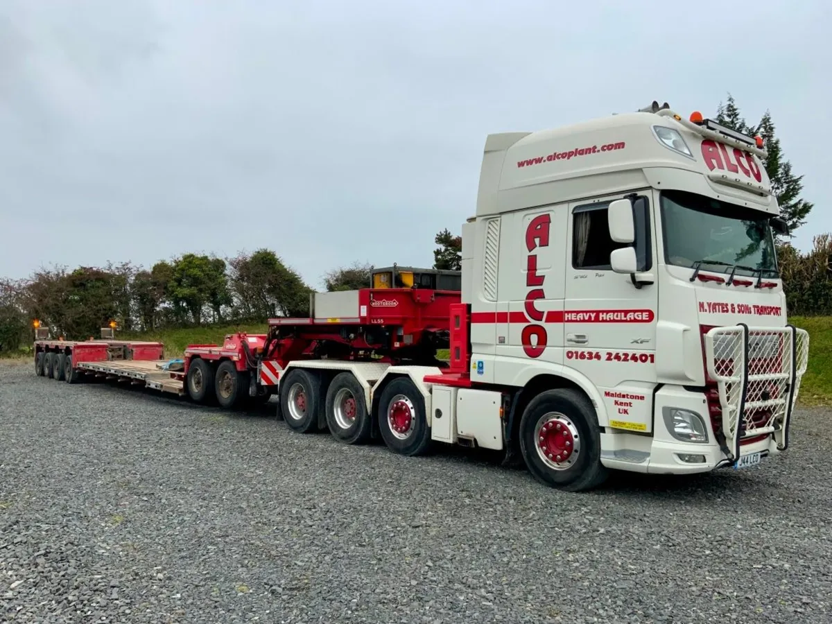 DAF XF 150 Tonne Extending Drop Neck Dolly....stg - Image 1