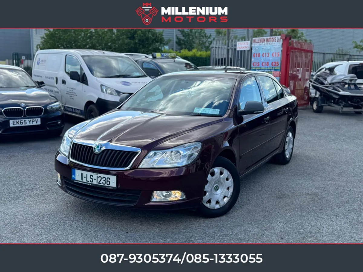 Skoda Octavia 2011 1.6 - Image 4
