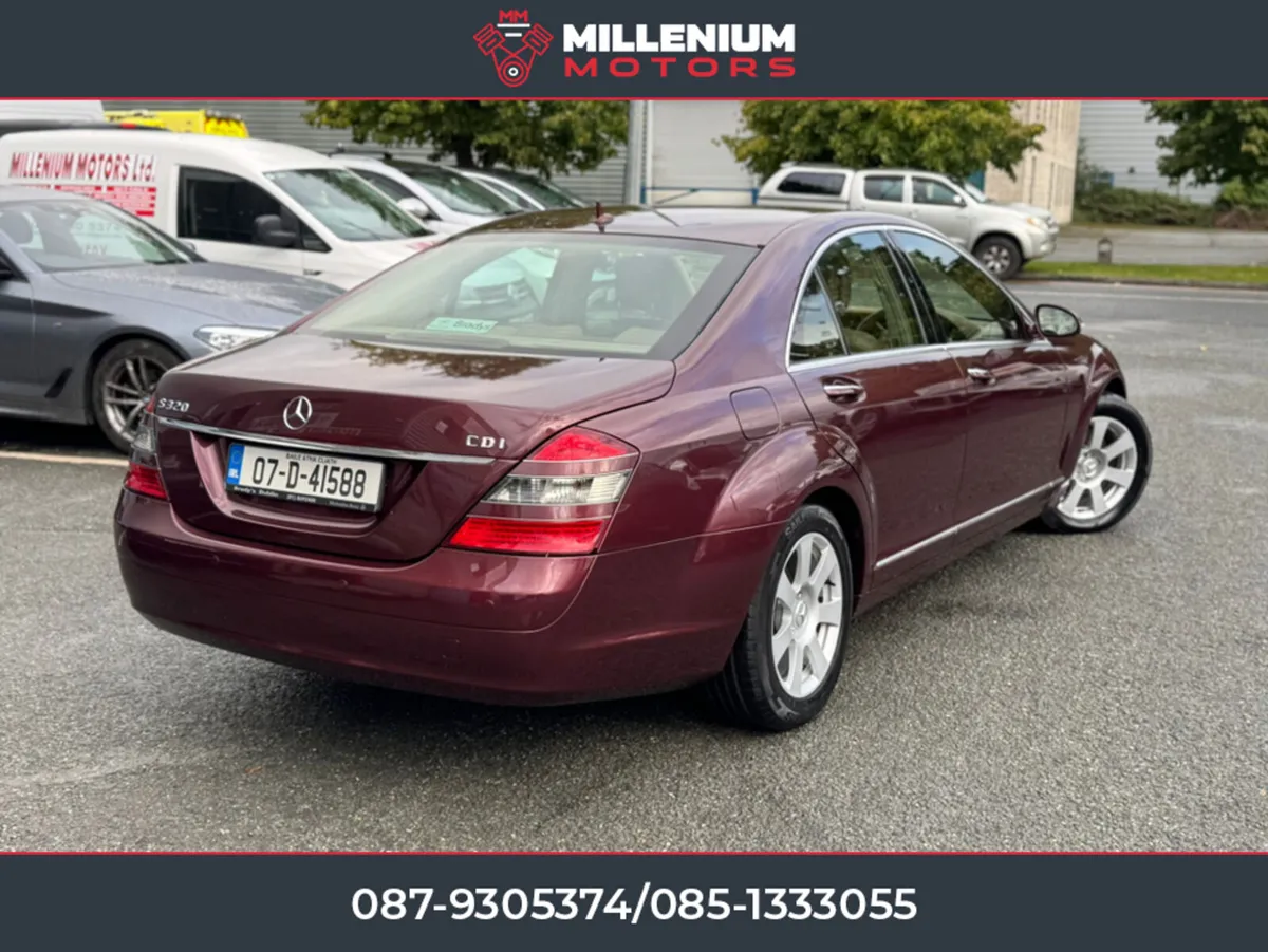 Mercedes-Benz S-Class CDI 320 LOW MILEAGE - Image 3
