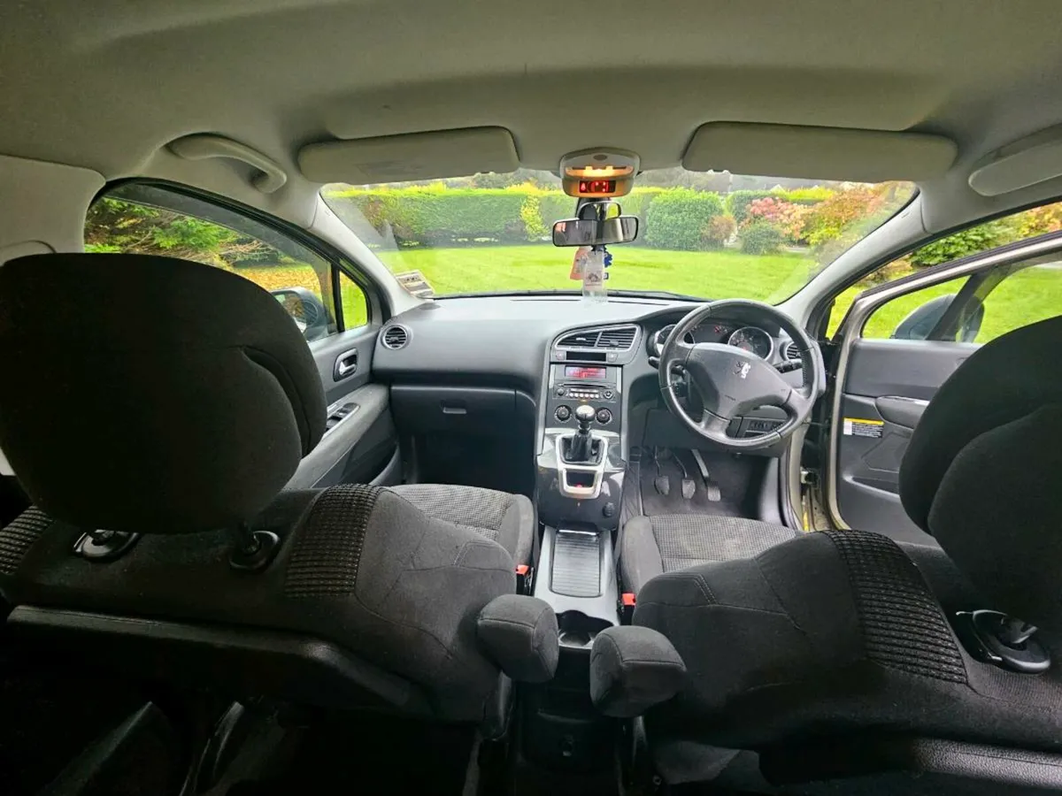 Peugeot 5008 - Image 4