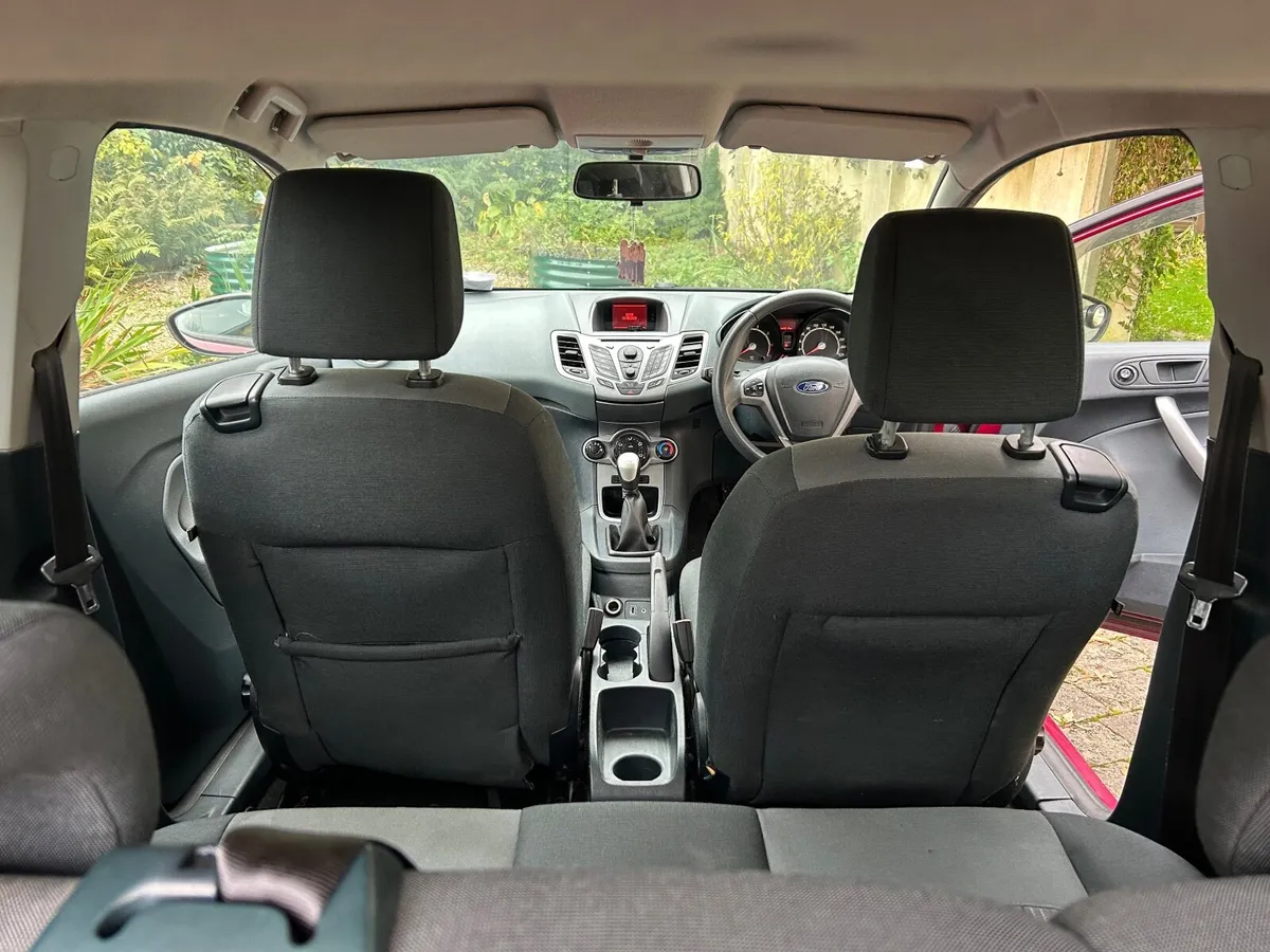 Ford Fiesta 2009 - Image 4