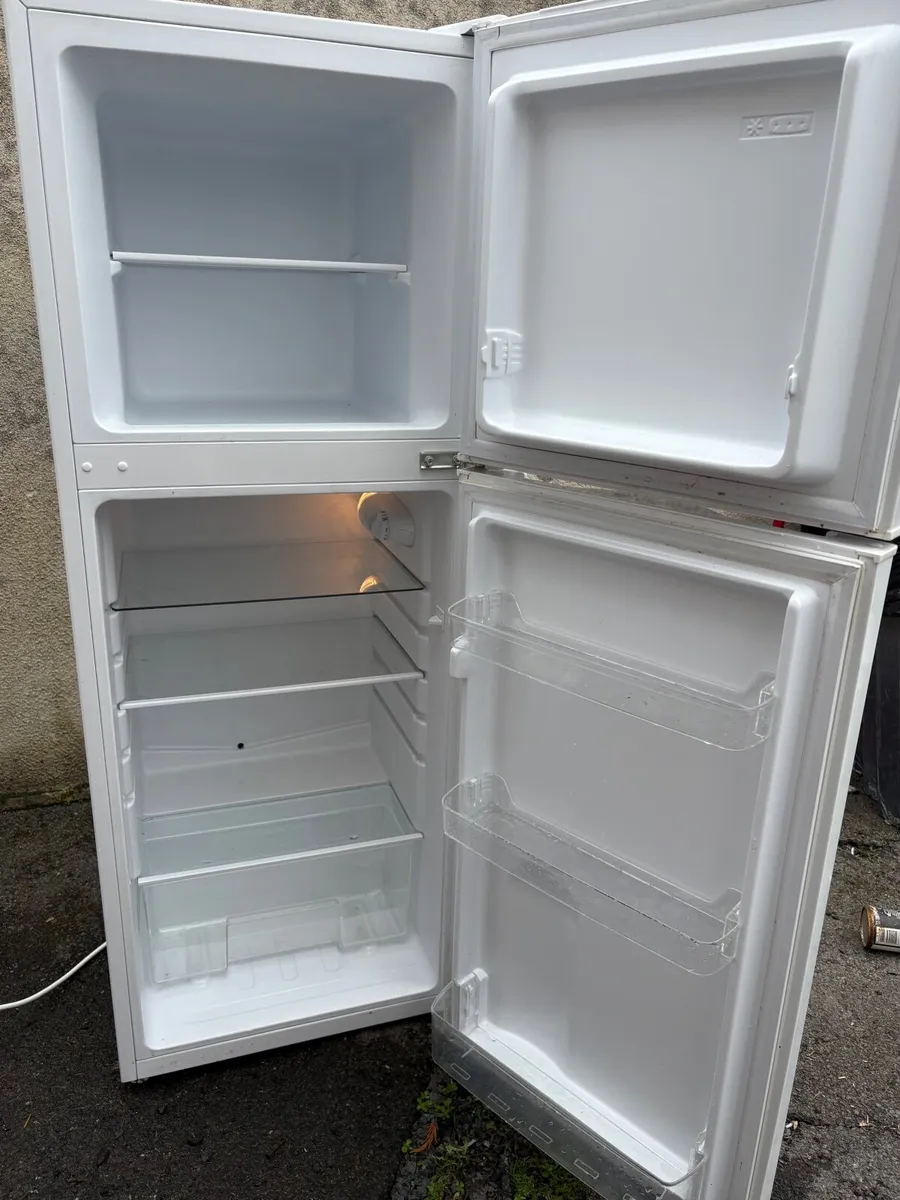 Fridge freezer - Image 2