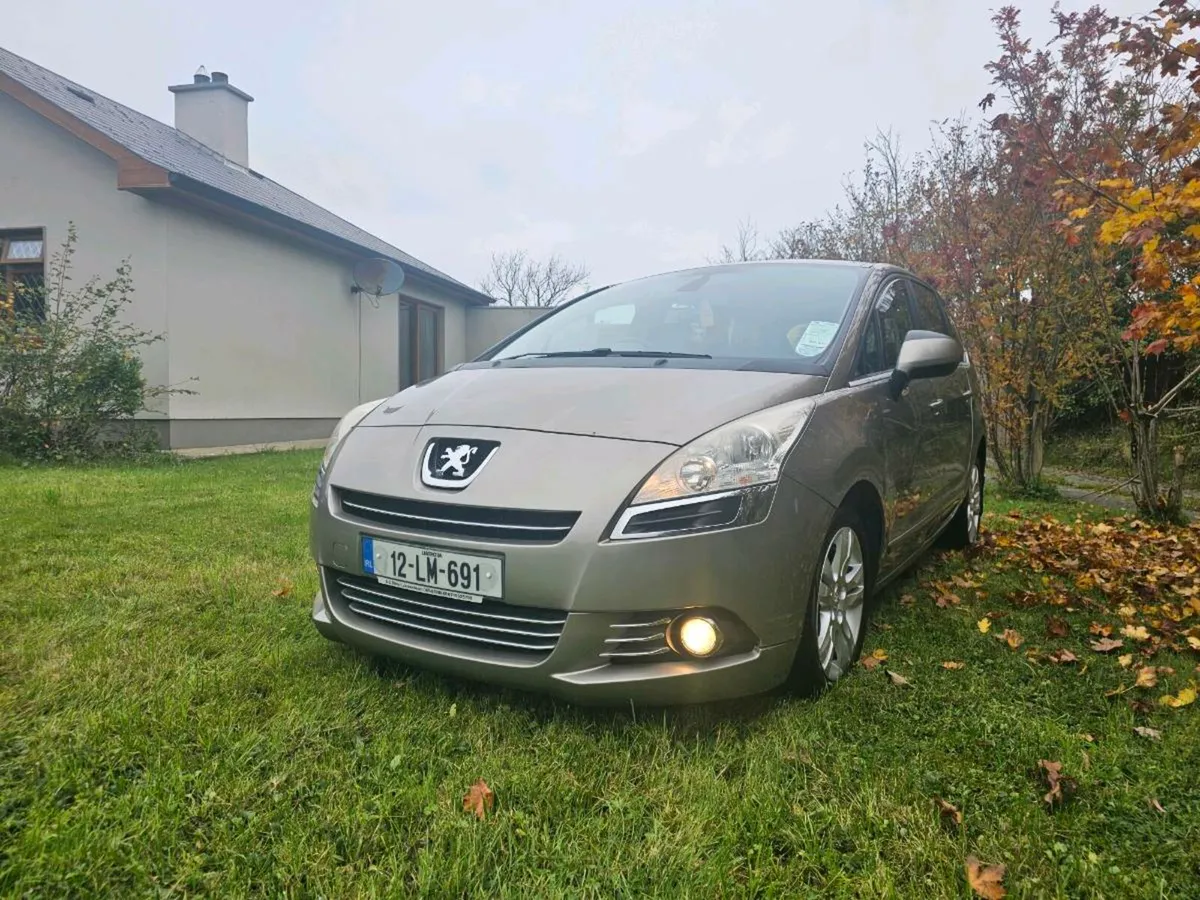 Peugeot 5008 - Image 2