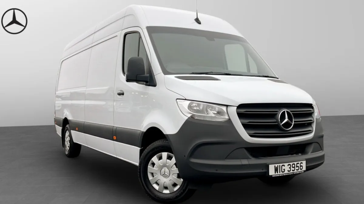 Mercedes-Benz Sprinter 315 CDI Premium RWD L3 H2 - Image 1