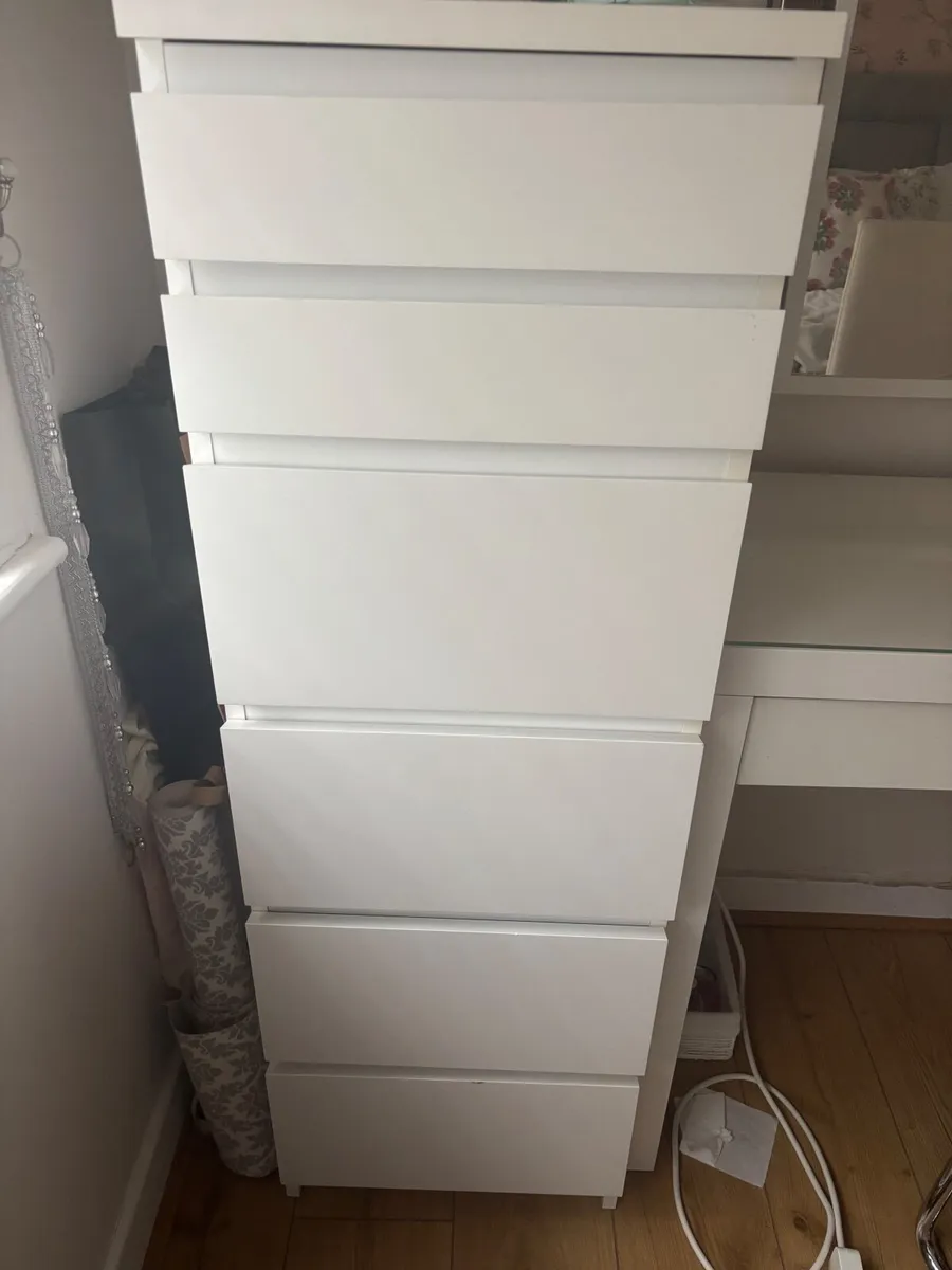 Chest of Drawers - Image 1