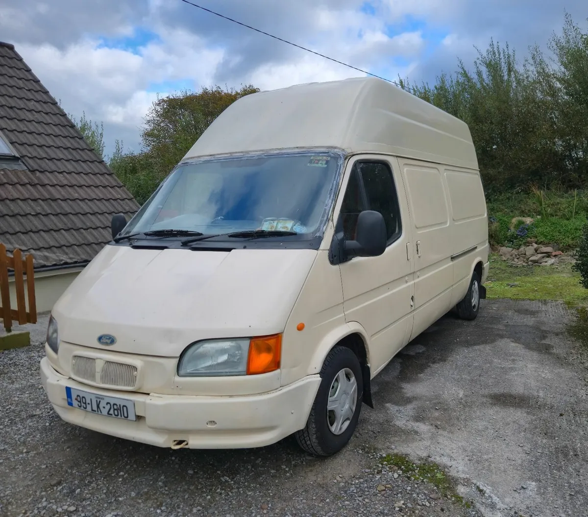 Ford Transit 1999 - Image 2