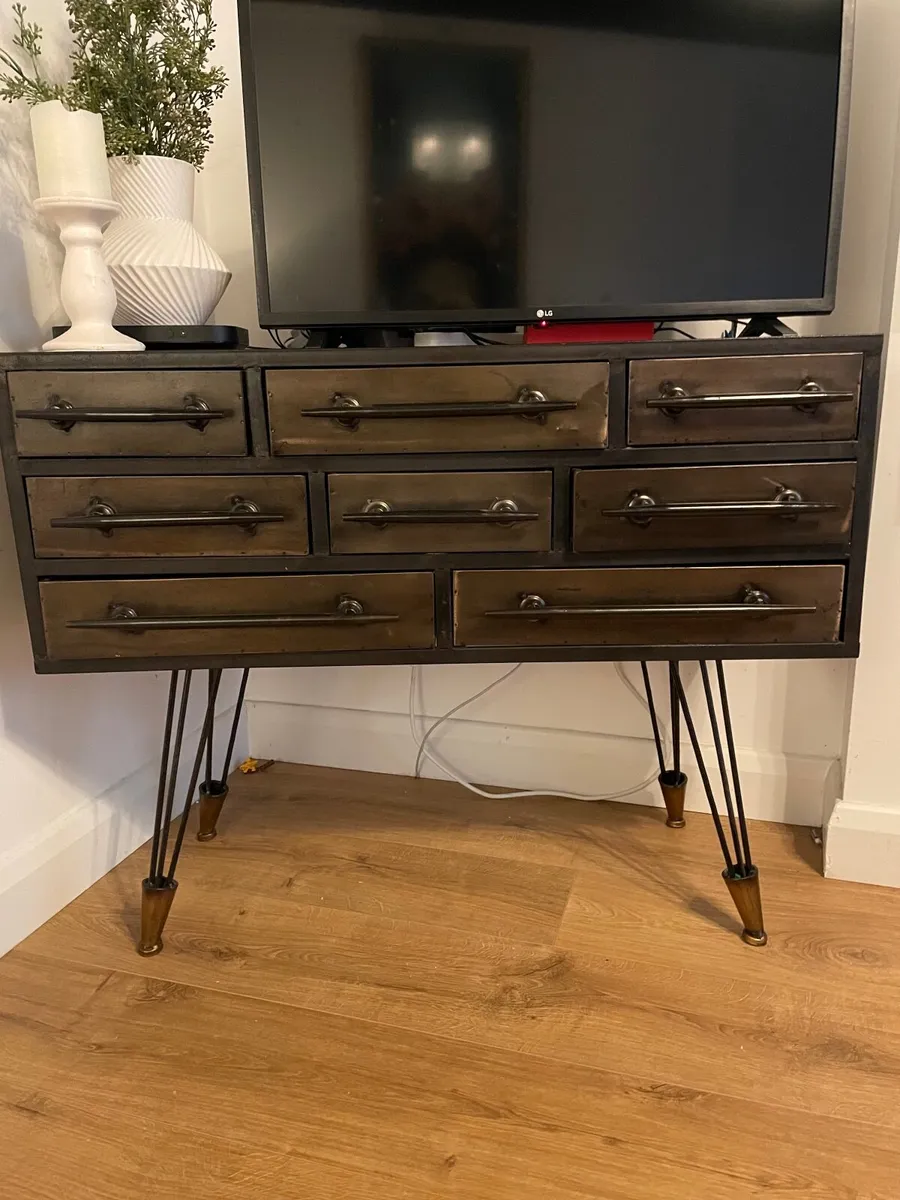 Tv table - Image 1