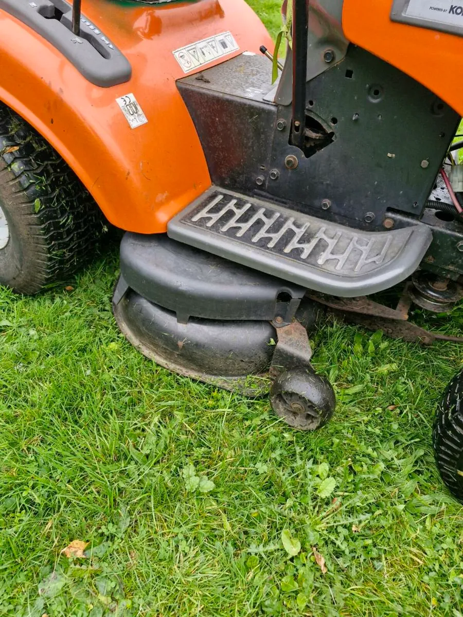 Husqvarna ride on mower Delivery available - Image 4