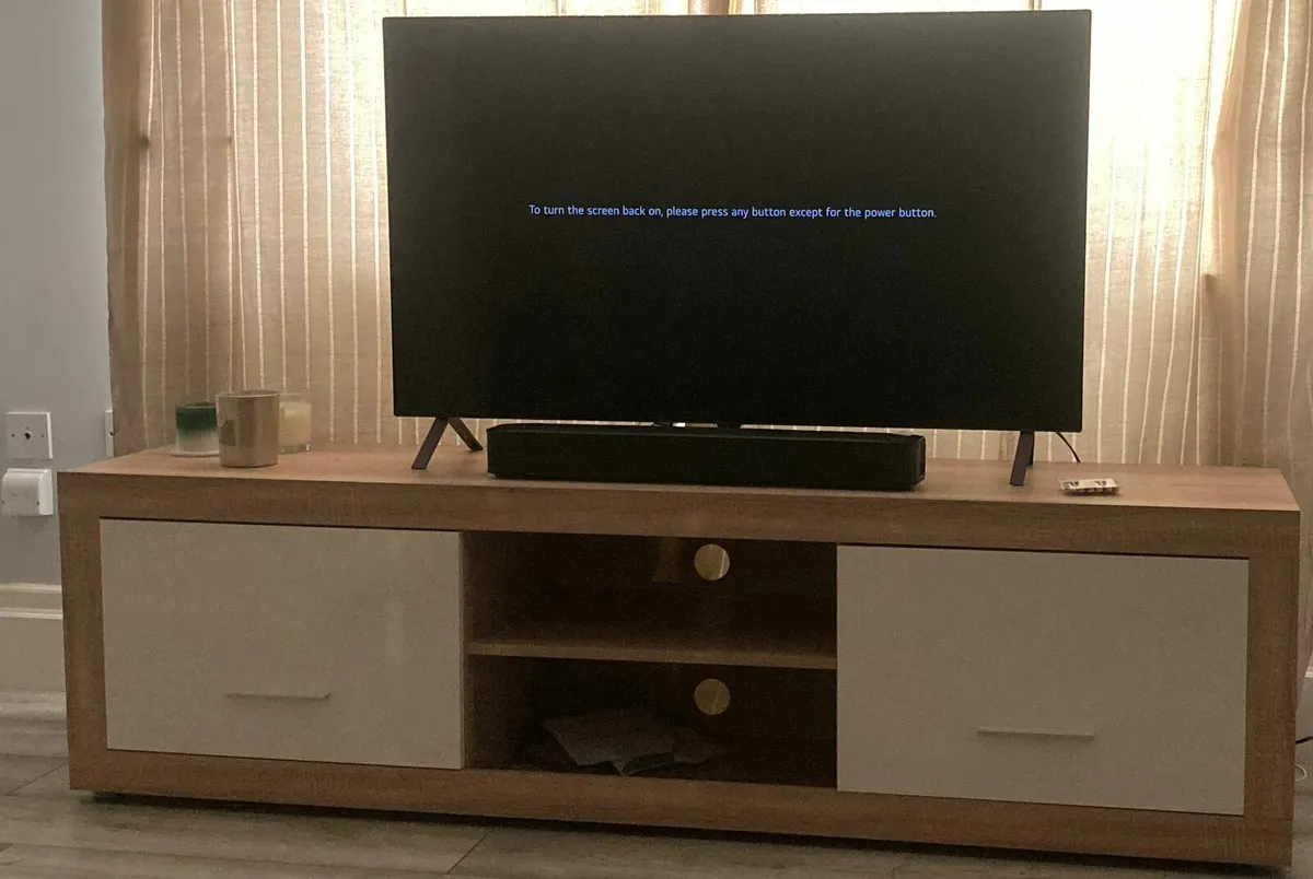 48 inch LG 4K Smart OLED TV - Image 2