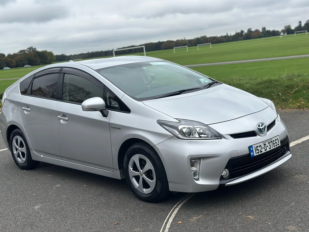 Toyota Prius - Image 4