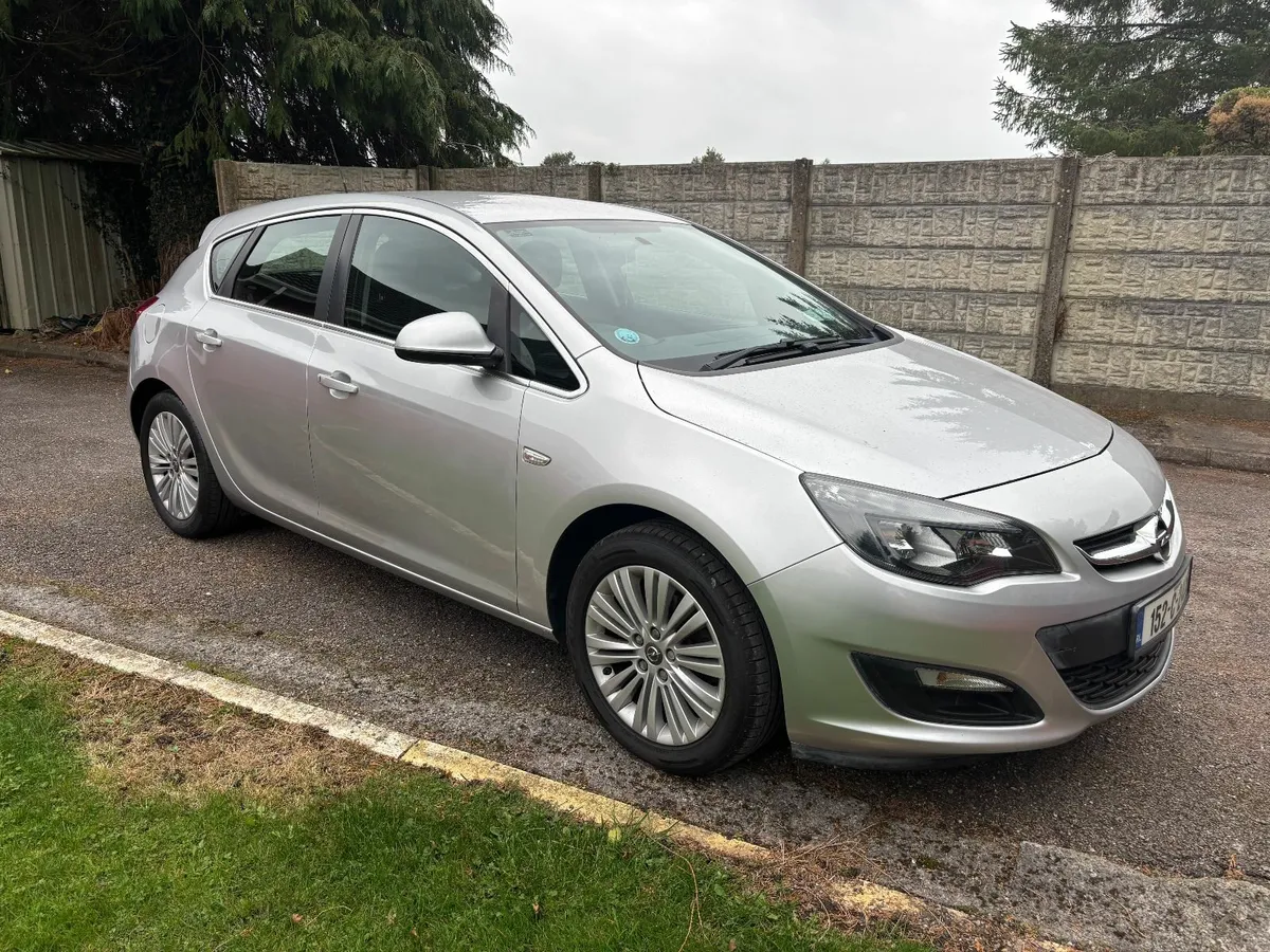 LOW MILEAGE Opel Astra 2015 1.6 diesel - Image 4