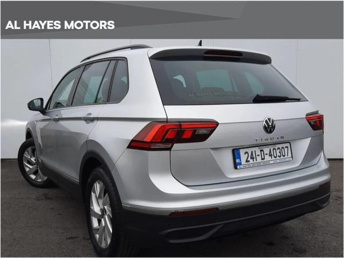 Volkswagen Tiguan  life Edition 2.0 TDI 122HP - Image 3