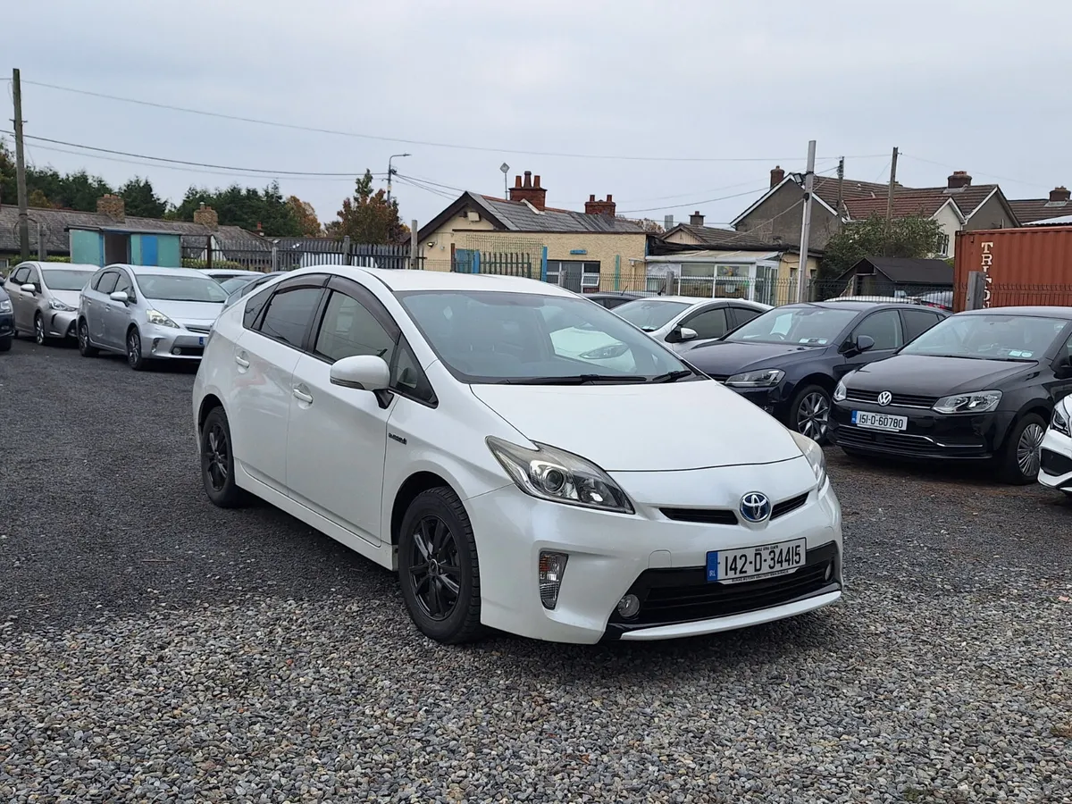 Toyota Prius 2014 | hybrid Self charging - Image 3