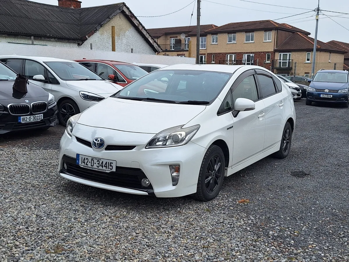 Toyota Prius 2014 | hybrid Self charging - Image 1