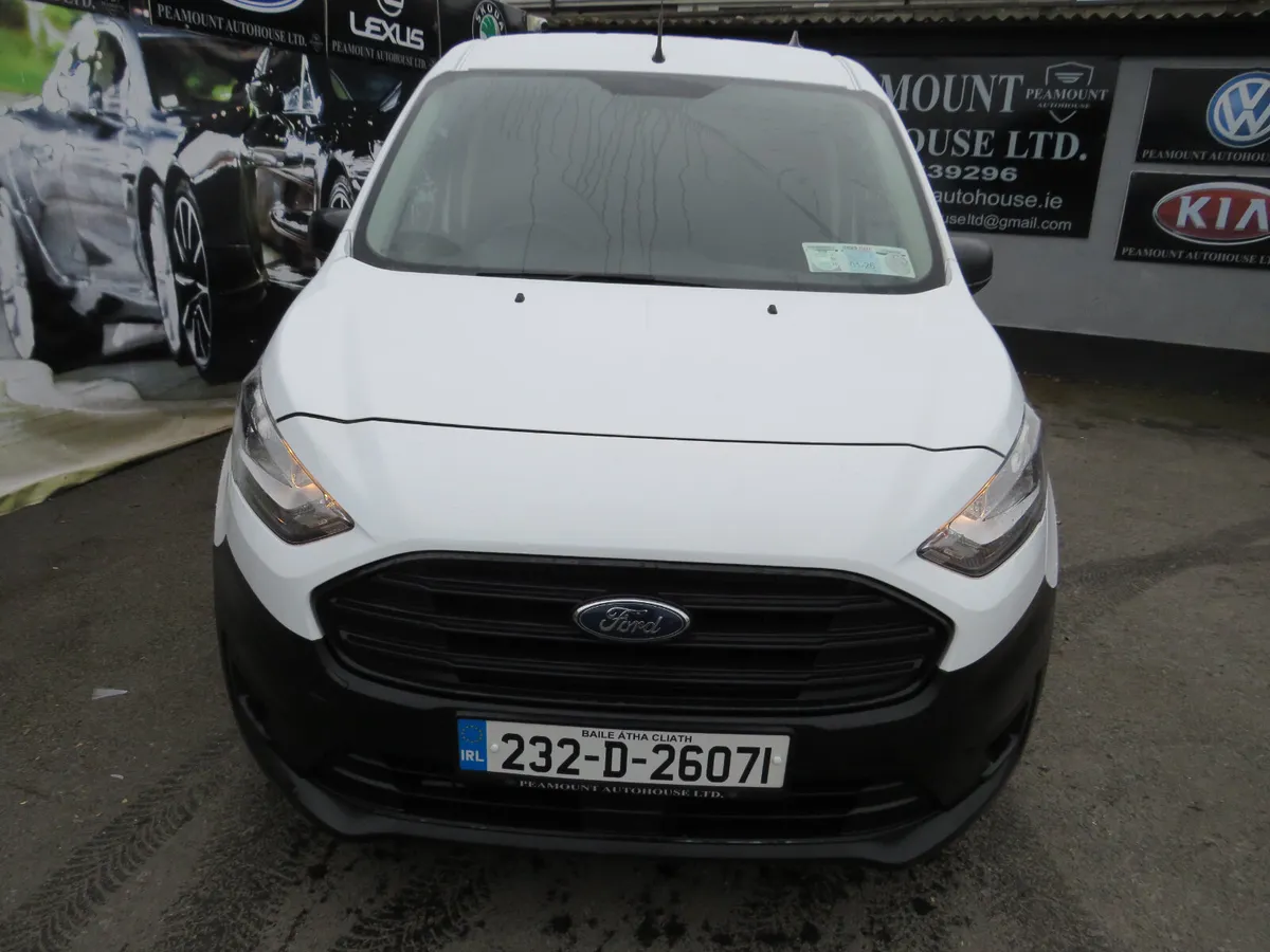 Ford Transit 2023 LWB CONNECT JUST DOED 26 - Image 3