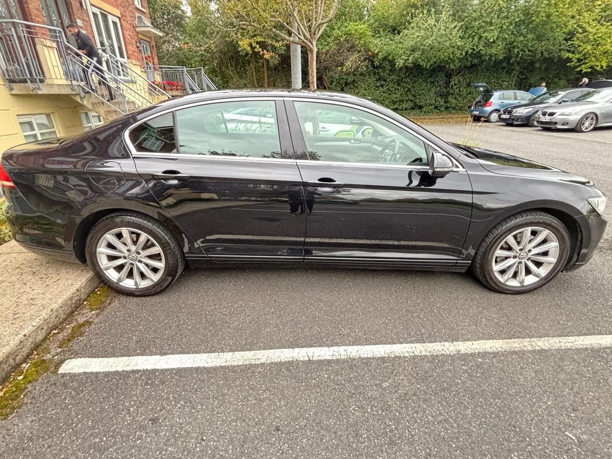 161 VW PASSAT 2.0 tdi Bluemotion - Image 3