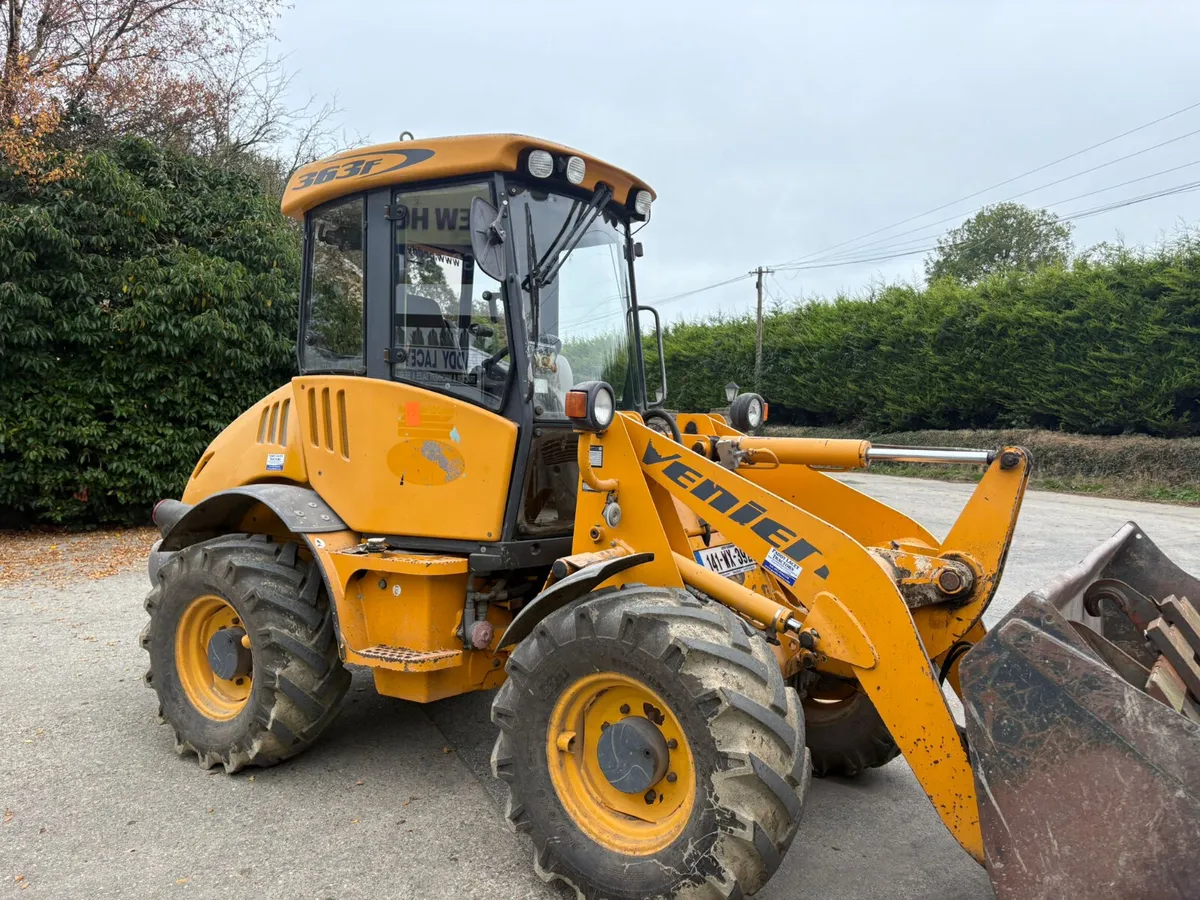 2014 Venieri 363F Loader - Image 4
