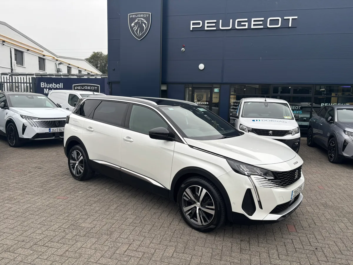 2023 Peugeot 5008 Allure 1.2 automatic - Image 2
