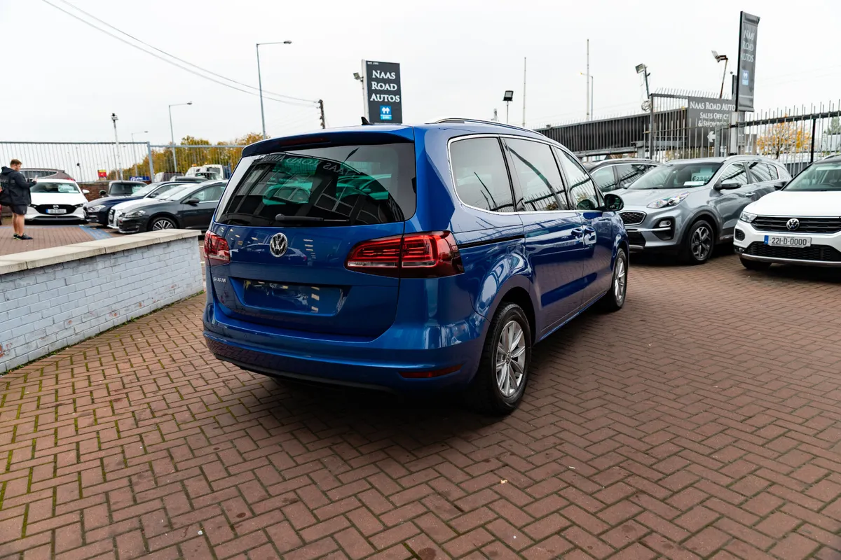 1.4TSI COMFORTLINE 7 SEATER AUTO // - Image 3